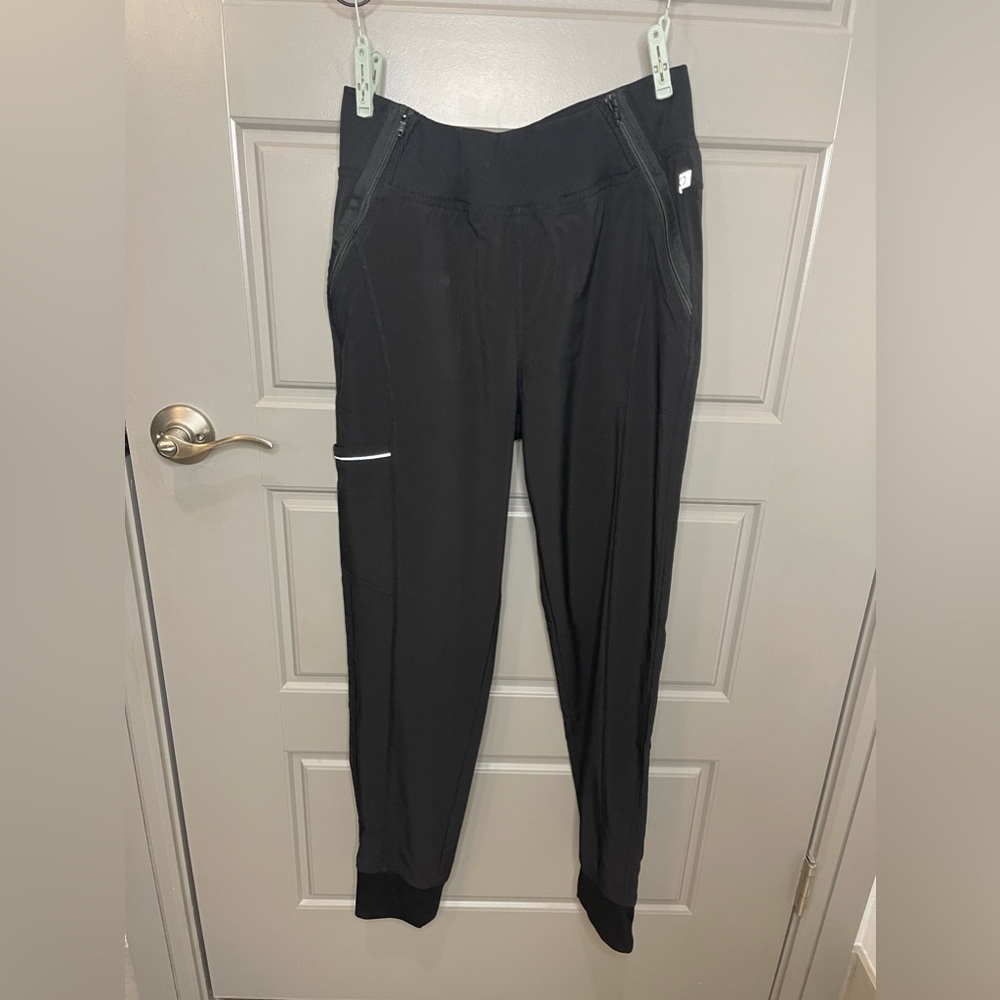 Cherokee Infinity Black Small Jogger Scrub Bottom
